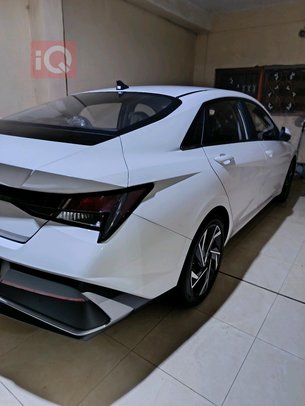 هيونداي النترا